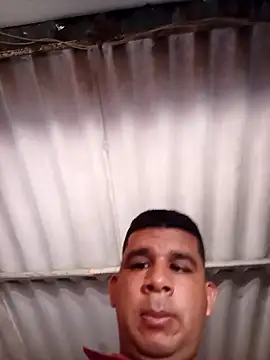 Snapshot of El-reyleon chatting on April 24, 2026, 4:09 pm El-reyleon online show from April 24, 2026, 4:09 pm