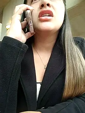 Snapshot of alana_69 chatting on December 16, 2025, 8:35 pm alana 69 online show from December 16, 2025, 8:35 pm