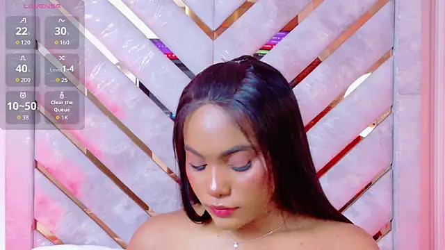 Snapshot of Sara_Boom chatting on January 7, 2026, 1:38 pm Sara Boom online show from January 7, 2026, 1:38 pm