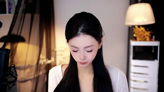 Snapshot of Ocean--Lili chatting on April 25, 2026, 2:14 pm Ocean--Lili online show from April 25, 2026, 2:14 pm