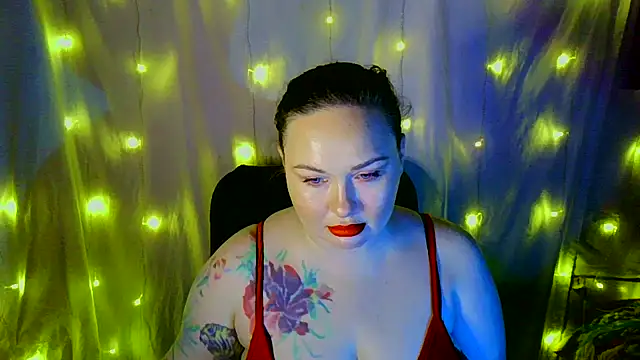 Snapshot of Victoria_Marks chatting on November 21, 2025, 1:37 am Victoria Marks online show from November 21, 2025, 1:37 am