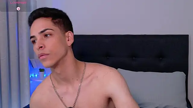 aodaboyyy online show from November 11, 2025, 1:06 pm