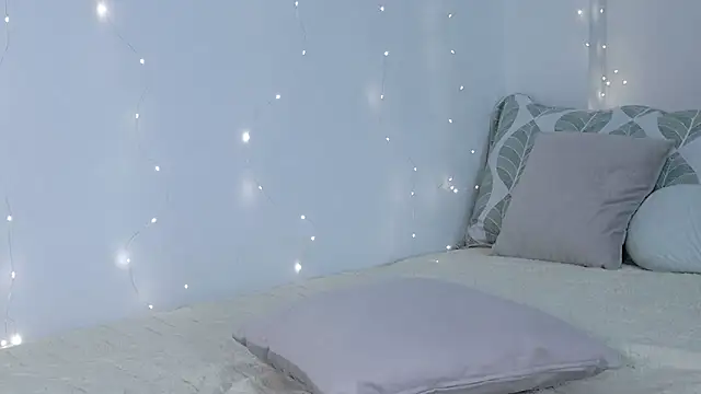 Snapshot of AnnJey chatting on November 1, 2025, 5:14 am AnnJey online show from November 1, 2025, 5:14 am