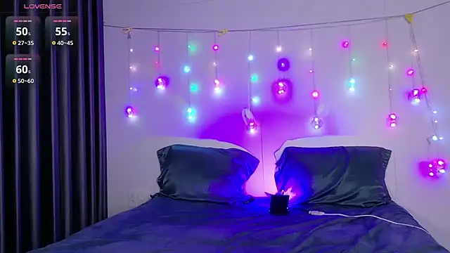 AnnJey online show from April 18, 2026, 9:33 am