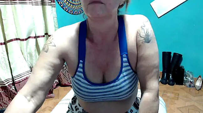 marinadenoche online show from January 10, 2025, 12:06 am