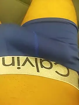 garotao2000 online show from February 25, 2026, 6:52 pm