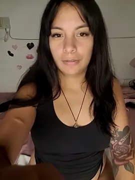 ZaraHoney online show from February 21, 2025, 9:02 am