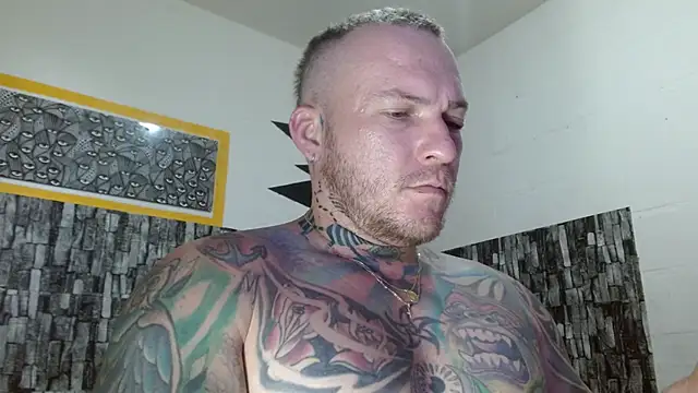 Snapshot of stripnolimits chatting on January 9, 2026, 9:33 pm stripnolimits online show from January 9, 2026, 9:33 pm