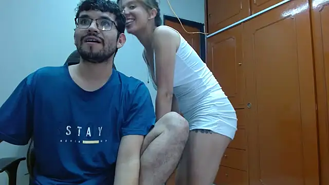 Isaandysex2428 online show from February 18, 2025, 1:10 am