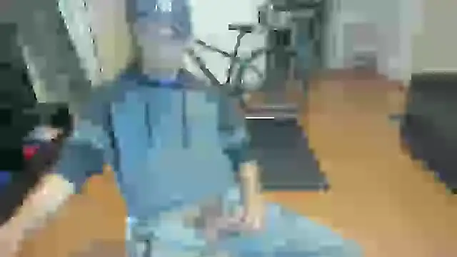 guachin hunk online show from September 11, 2025, 4:34 am