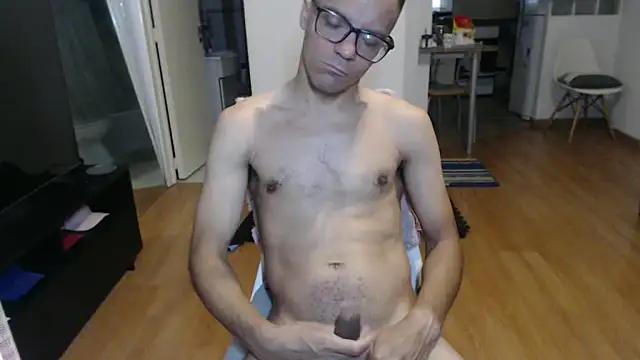 Snapshot of guachin_hunk chatting on May 15, 2026, 2:26 pm guachin hunk online show from May 15, 2026, 2:26 pm