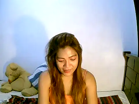 Snapshot of sweetvirginia01 chatting on February 13, 2025, 8:48 am sweetvirginia01 online show from February 13, 2025, 8:48 am