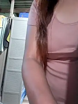 sweetvirginia01 online show from November 16, 2025, 12:15 am