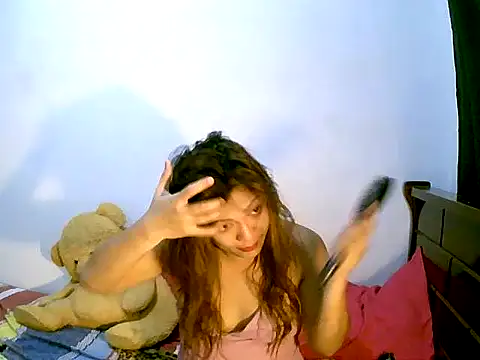 Snapshot of sweetvirginia01 chatting on March 17, 2025, 11:46 pm sweetvirginia01 online show from March 17, 2025, 11:46 pm