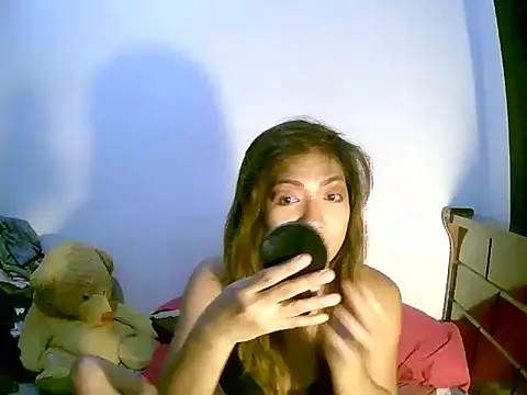 Snapshot of sweetvirginia01 chatting on January 12, 2026, 3:57 am sweetvirginia01 online show from January 12, 2026, 3:57 am