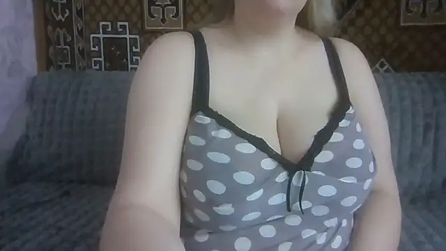 Snapshot of Diana_Britt chatting on March 21, 2026, 6:25 am Diana Britt online show from March 21, 2026, 6:25 am