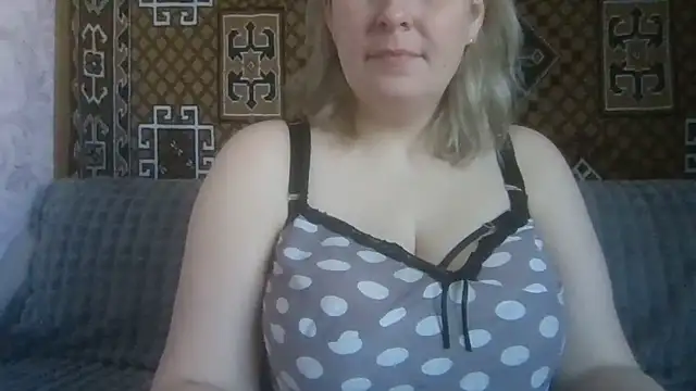 Snapshot of Diana_Britt chatting on March 25, 2026, 6:35 am Diana Britt online show from March 25, 2026, 6:35 am