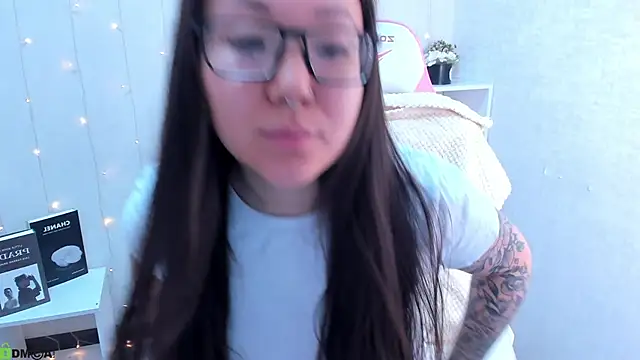 Snapshot of gentle_muse chatting on May 2, 2026, 10:04 pm gentle muse online show from May 2, 2026, 10:04 pm