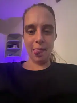 LadyChantale online show from March 4, 2026, 8:11 am