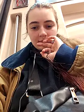 Snowbunnycake 131 online show from November 20, 2025, 2:34 am