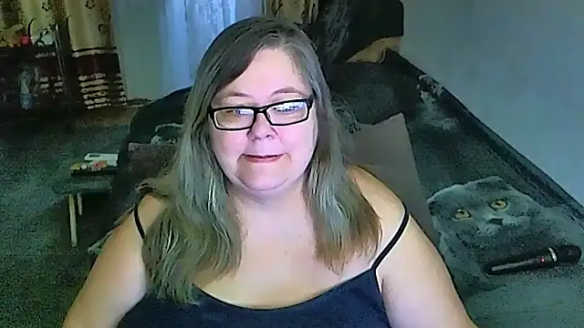Snapshot of sex2 chatting on May 5, 2026, 10:35 pm sex2 online show from May 5, 2026, 10:35 pm