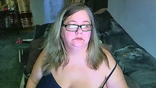 Snapshot of sex2 chatting on April 14, 2026, 11:26 am sex2 online show from April 14, 2026, 11:26 am