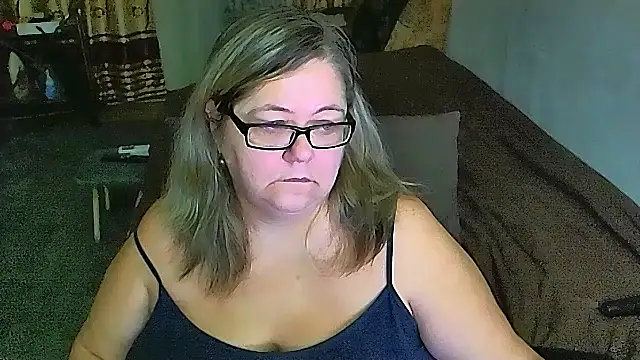 Snapshot of sex2 chatting on December 14, 2025, 11:32 pm sex2 online show from December 14, 2025, 11:32 pm