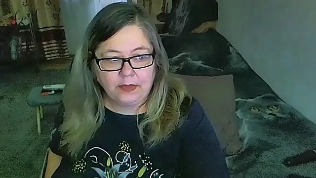 Snapshot of sex2 chatting on April 21, 2026, 12:01 am sex2 online show from April 21, 2026, 12:01 am