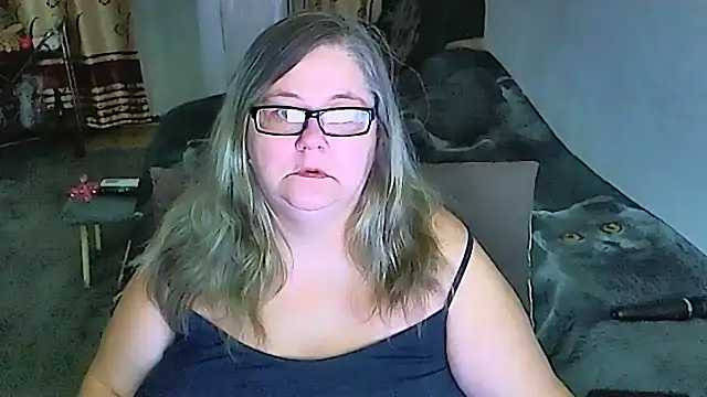 Snapshot of sex2 chatting on April 12, 2026, 11:08 pm sex2 online show from April 12, 2026, 11:08 pm
