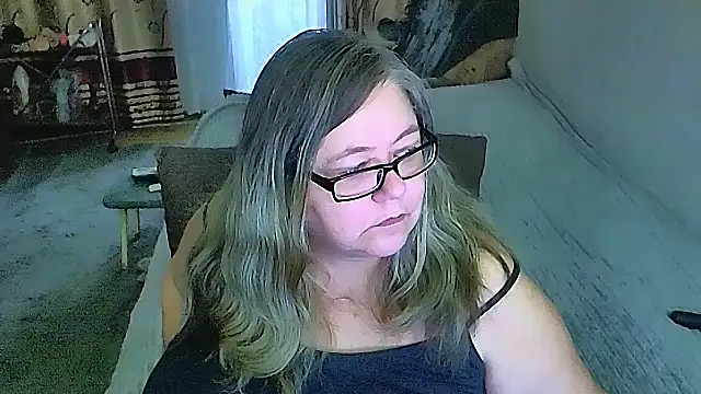 Snapshot of sex2 chatting on May 24, 2026, 12:32 am sex2 online show from May 24, 2026, 12:32 am