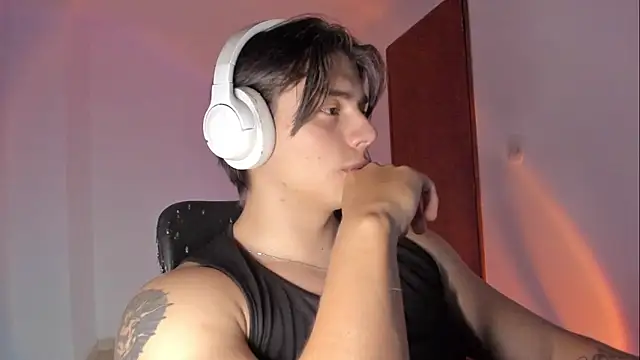 Giordano Russo online show from April 1, 2026, 2:46 am