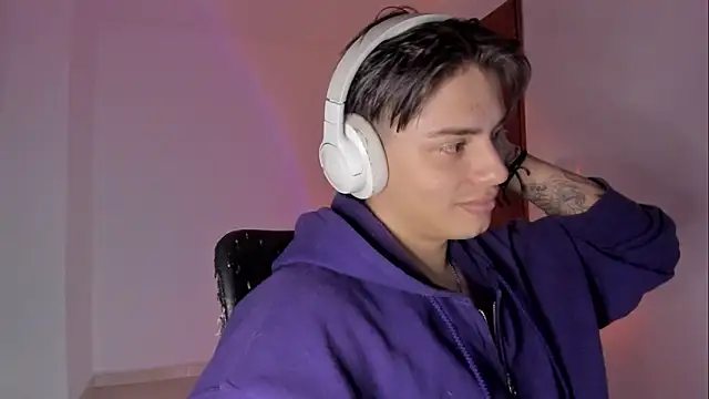 Giordano Russo online show from January 5, 2026, 9:51 pm