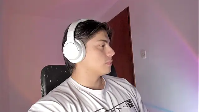 Giordano Russo online show from April 11, 2026, 1:46 am