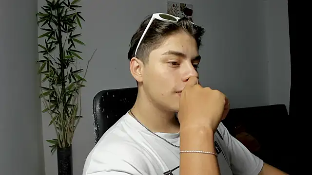 Giordano Russo online show from March 3, 2025, 3:11 pm