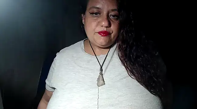 Snapshot of Lauren_baby chatting on February 20, 2025, 4:18 am Lauren baby online show from February 20, 2025, 4:18 am