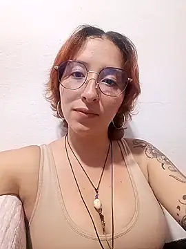 Snapshot of Ginger_Sweetty chatting on April 22, 2026, 12:17 am Ginger Sweetty online show from April 22, 2026, 12:17 am