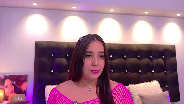 Snapshot of ValenScott1 chatting on December 1, 2025, 1:34 pm ValenScott1 online show from December 1, 2025, 1:34 pm