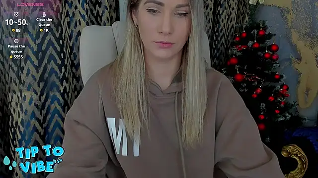 CassandraGood online show from January 19, 2025, 6:42 am