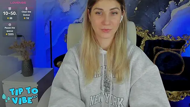 CassandraGood online show from February 11, 2025, 10:47 am