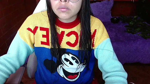 Snapshot of MidoriQuiinn chatting on February 4, 2026, 2:34 pm MidoriQuiinn online show from February 4, 2026, 2:34 pm