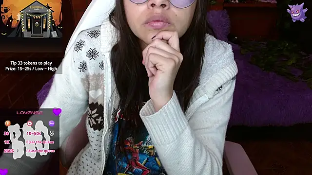 Snapshot of MidoriQuiinn chatting on November 5, 2025, 2:09 pm MidoriQuiinn online show from November 5, 2025, 2:09 pm