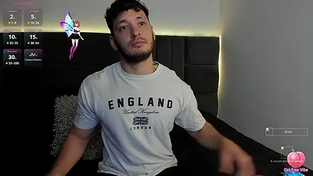 Snapshot of alejandro__2 chatting on October 22, 2025, 5:01 pm alejandro 2 online show from October 22, 2025, 5:01 pm