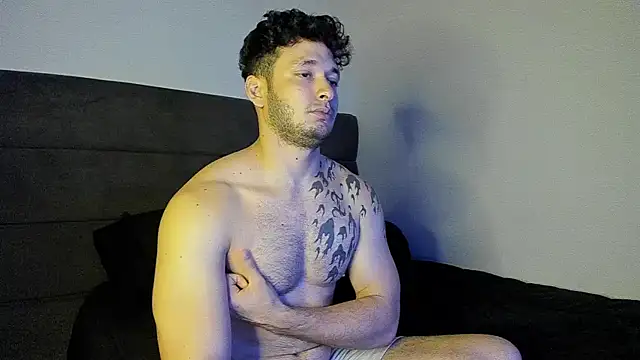 Snapshot of alejandro__2 chatting on November 27, 2025, 7:25 pm alejandro 2 online show from November 27, 2025, 7:25 pm