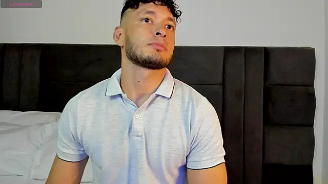 alejandro  2 online show from June 17, 2026, 2:49 pm