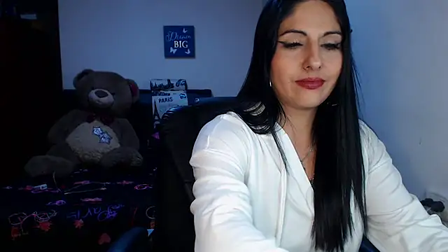 sahtlove1 online show from September 29, 2025, 11:43 pm