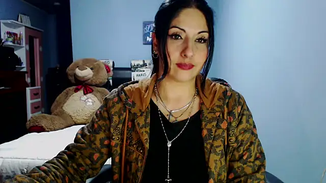 sahtlove1 online show from April 12, 2026, 2:26 am