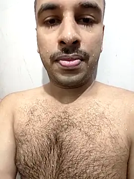 Snapshot of vishnuvinod_india chatting on March 5, 2025, 5:18 pm vishnuvinod india online show from March 5, 2025, 5:18 pm