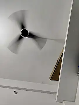 Snapshot of vishnuvinod_india chatting on November 14, 2025, 6:22 pm vishnuvinod india online show from November 14, 2025, 6:22 pm