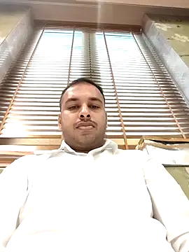 Snapshot of vishnuvinod_india chatting on February 26, 2026, 9:31 am vishnuvinod india online show from February 26, 2026, 9:31 am