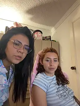 valenor  online show from April 19, 2026, 3:57 pm